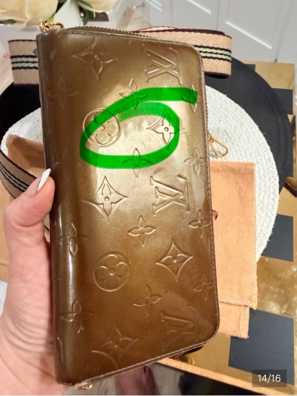 LV Monogram Vernis Zippy Wallet - Bronze, Bag Strap & Charm, Rose de Vents EDP - Picture 15 of 16